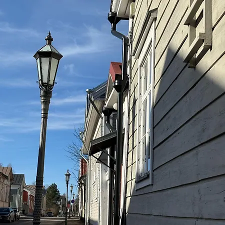 Neristan Apartamento